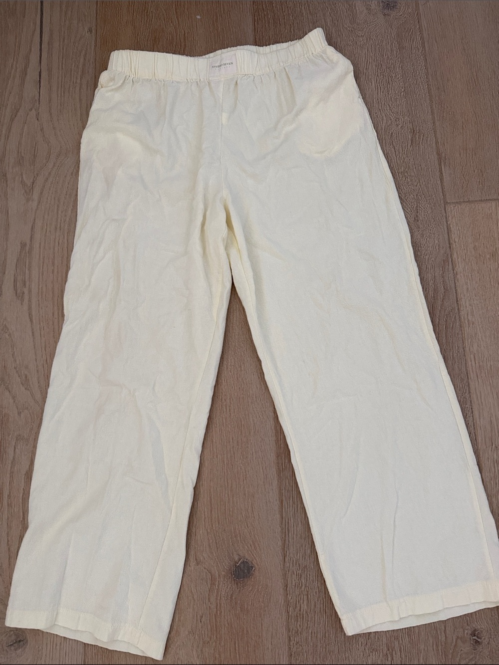 Light yellow Pull-On Pants